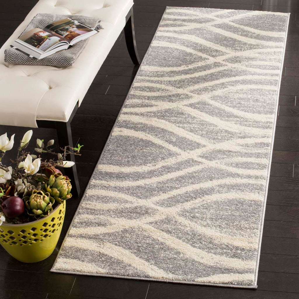 Safavieh Adirondack Rug Collection ADR125B - Grey / Cream