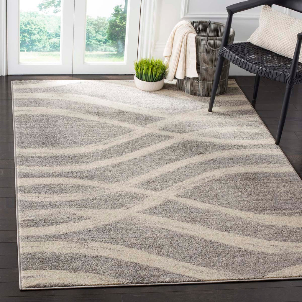 Safavieh Adirondack Rug Collection ADR125B - Grey / Cream