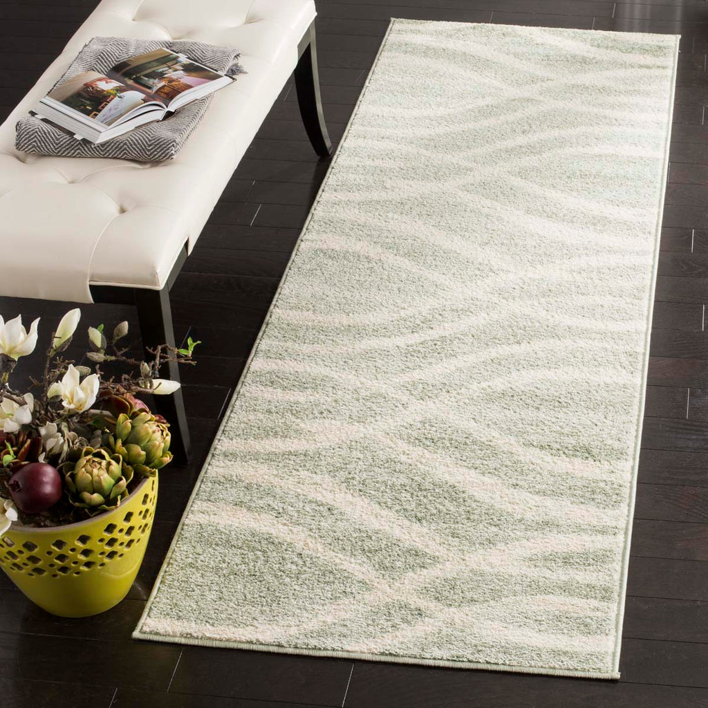 Safavieh Adirondack Rug Collection ADR125X - Sage / Cream