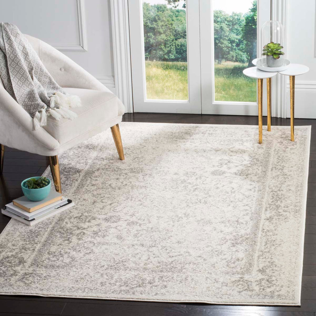 Safavieh Adirondack Rug Collection ADRW109C - Ivory / Silver