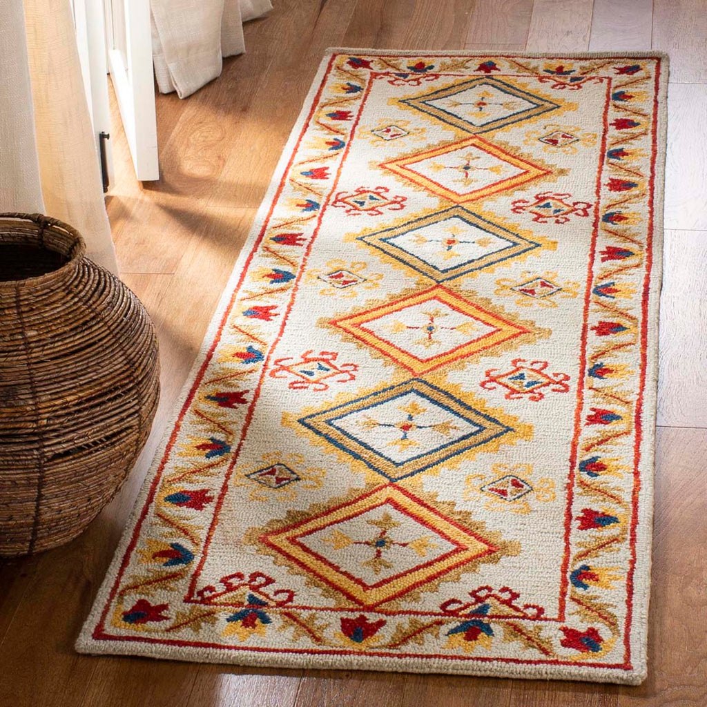 Safavieh Aspen 706 Rug, APN706