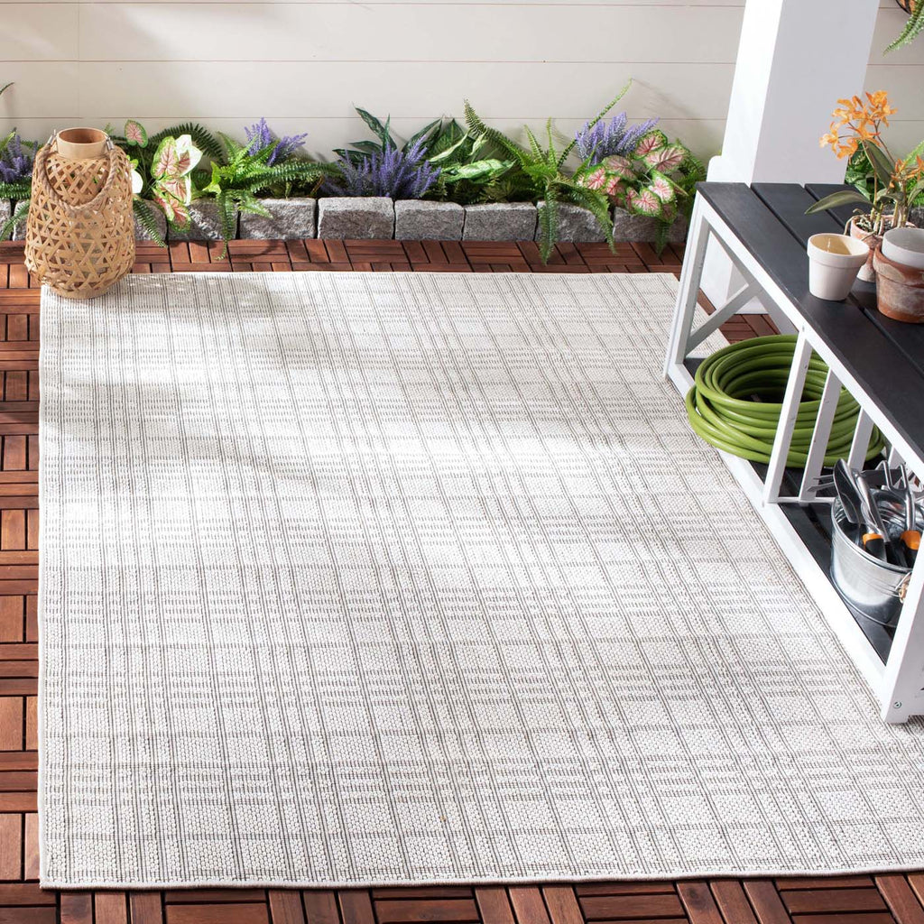 Safavieh Bermuda 802 Rug, BMU802