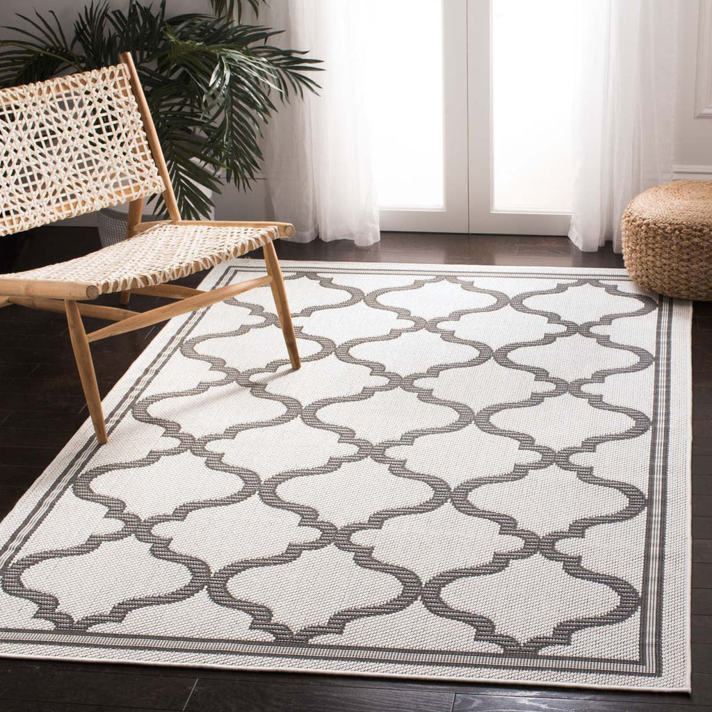 Safavieh Bermuda 810 Rug, BMU810