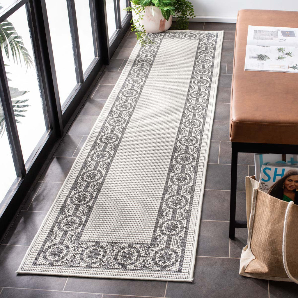 Safavieh Bermuda 815 Rug, BMU815