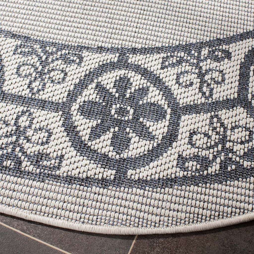 Safavieh Bermuda 815 Rug, BMU815