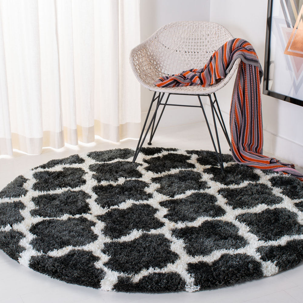 Safavieh Barcelona Shag 319 Rug, BSG319