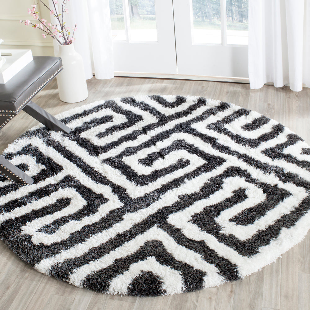 Safavieh Barcelona Shag 323 Rug, BSG323