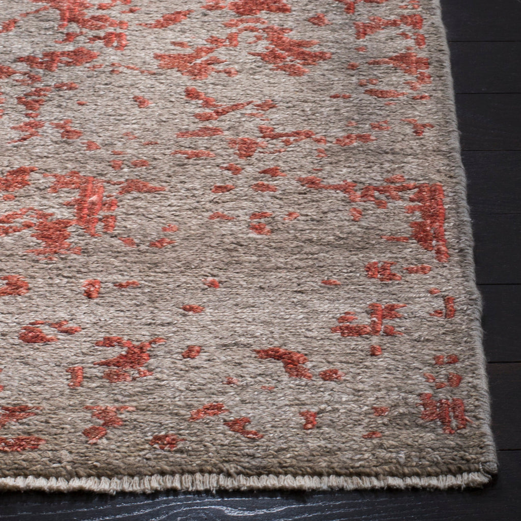 Centennial 202 Rug | Safavieh - CEN202 - Grey / Red