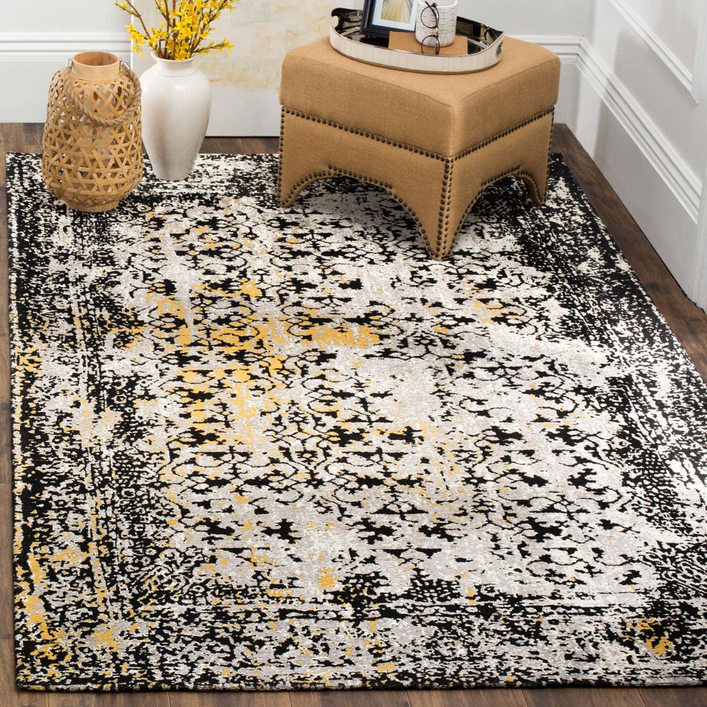 Safavieh -Classic Vintage Rug Collection 223A - Black / Silver