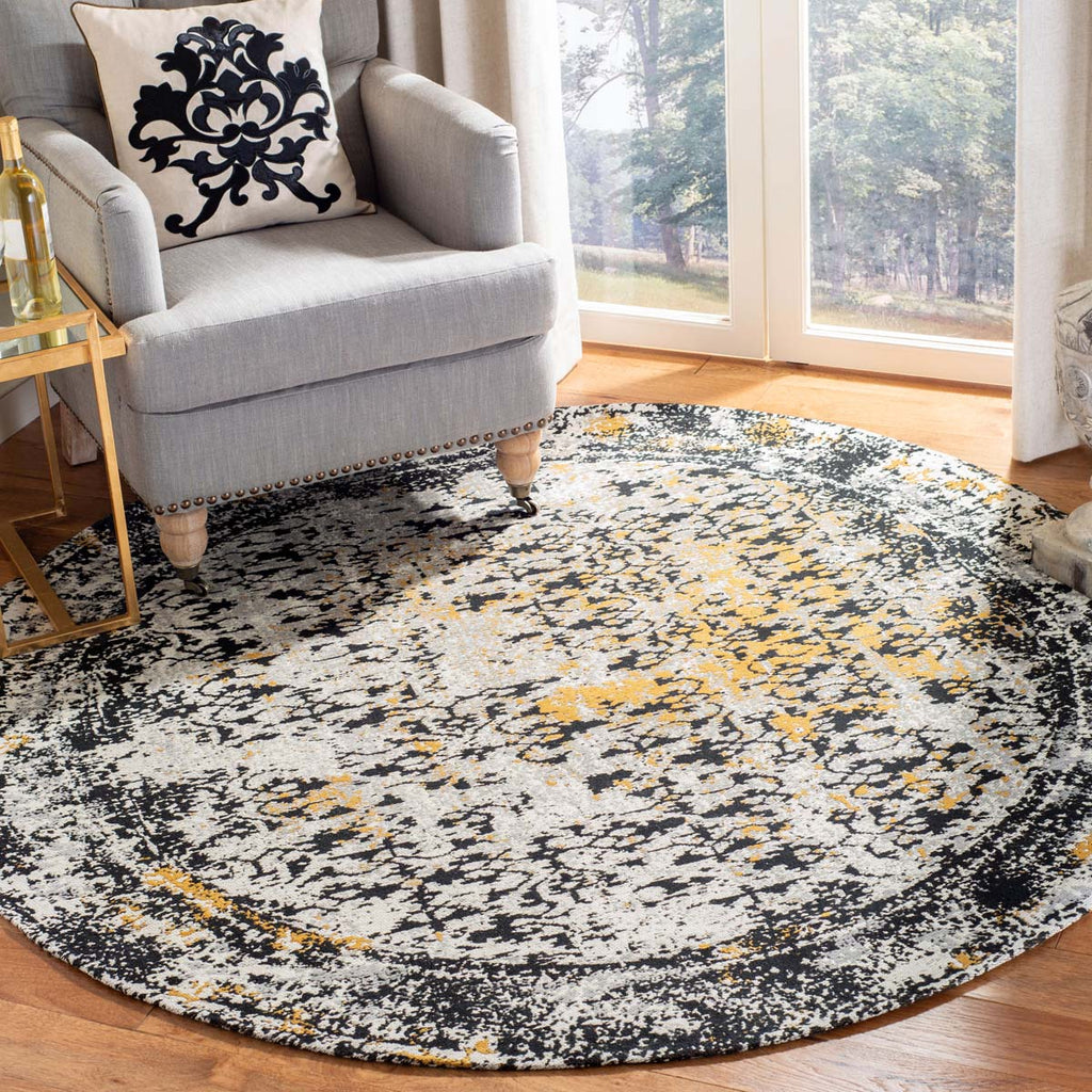 Safavieh -Classic Vintage Rug Collection 223A - Black / Silver