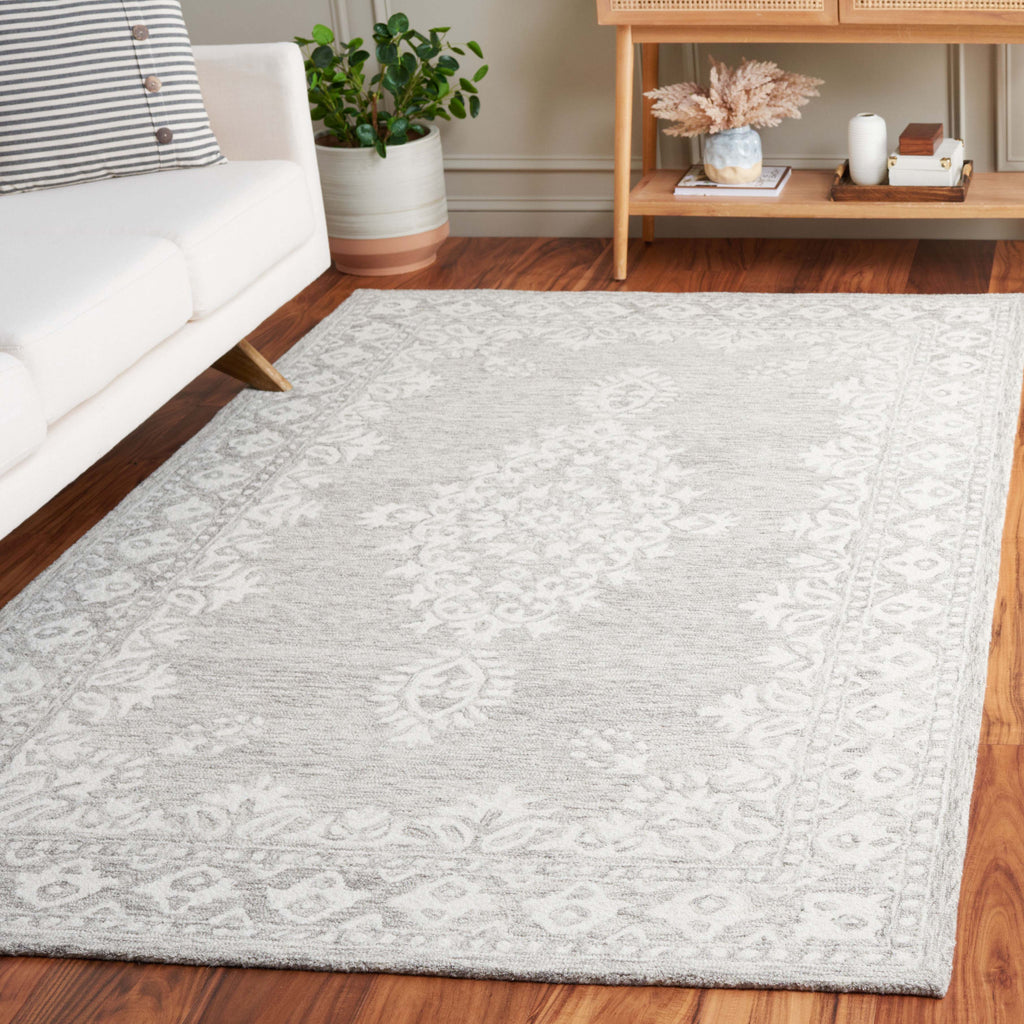 Safavieh Ebony 650 Rug, EBN650