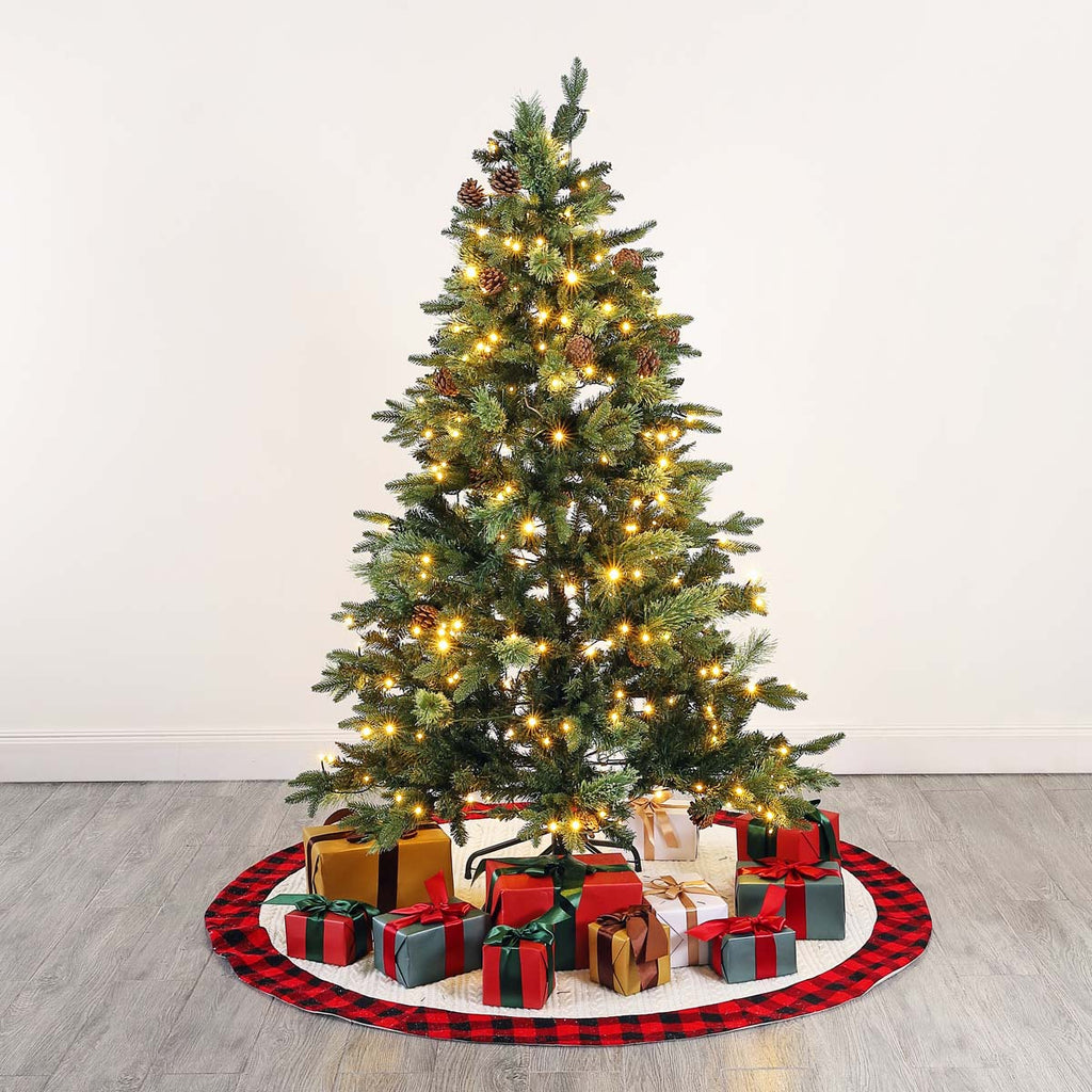 Safavieh 5.5 Ft Pre-Lit Artificial Christmas Tree, FXP2020 - Green