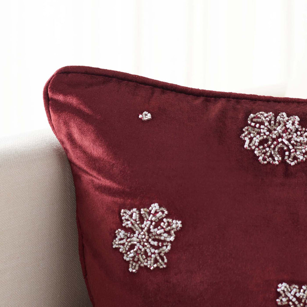 Safavieh Falling Snow Pillow , HOL4013 - Maroon