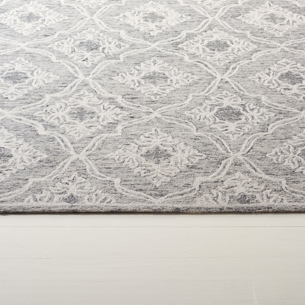 Lauren Ralph Lauren 6943 Rug | Lauren Ralph Lauren - LRL6943 - Light Grey / Ivory