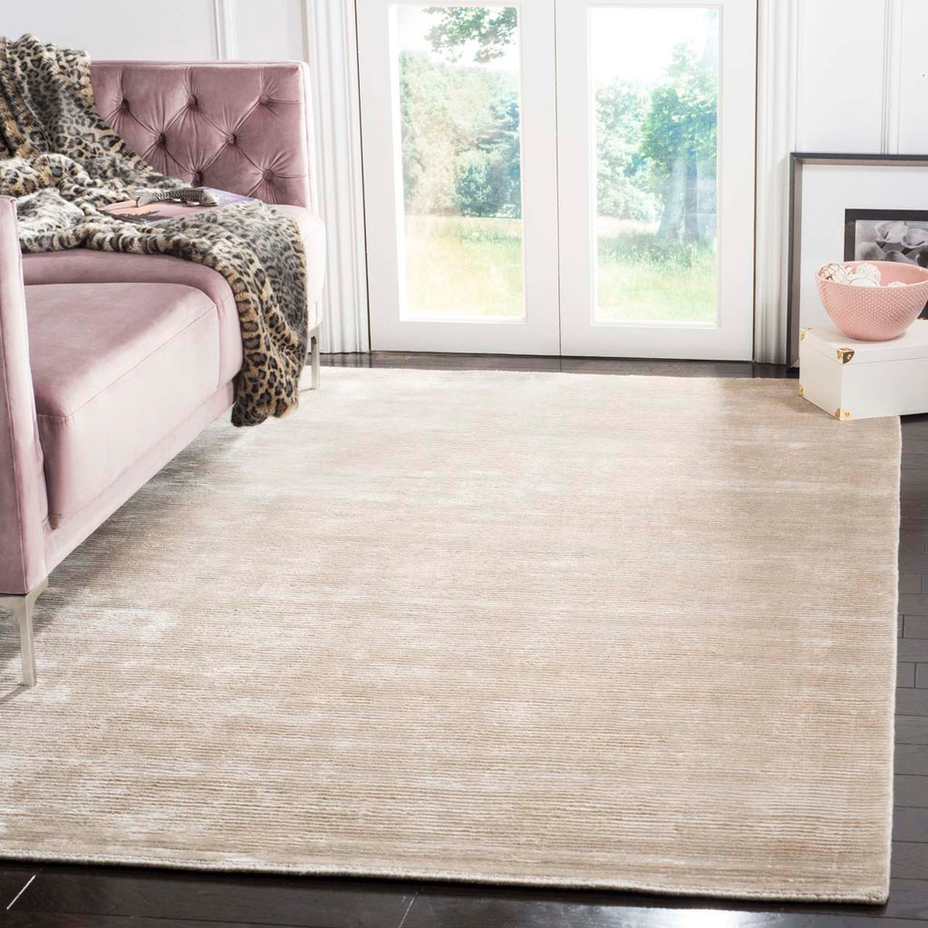 Safavieh Mirage Rug Collection MIR234S - Light Silver