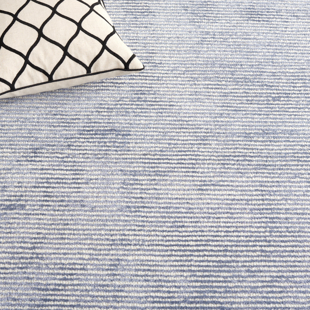 Mirage 475 | Rug - Safavieh - MIR475 - Light Blue