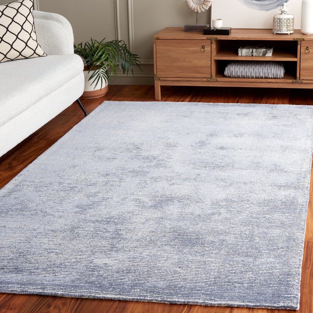 Mirage 475 | Rug - Safavieh - MIR475 - Light Blue