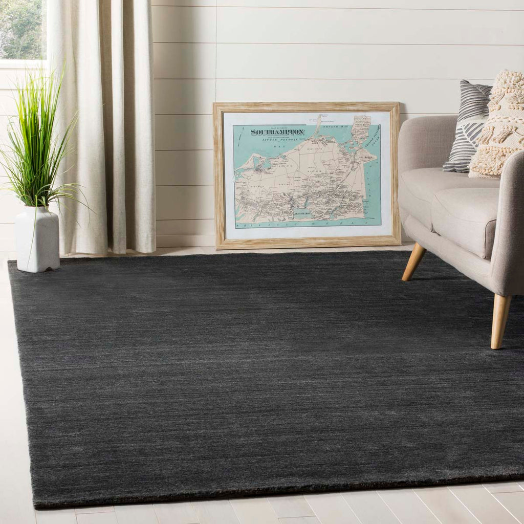 Mirage 550 Rug | Safavieh - MIR550 - Anthracite