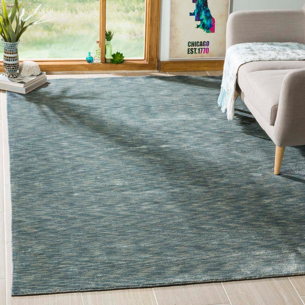 Safavieh Mirage Rug Collection MIR951G - Blue / Grey