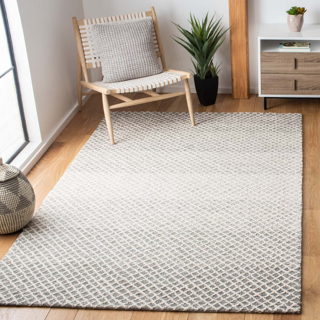 Safavieh Micro-Loop 353 Rug, MLP353