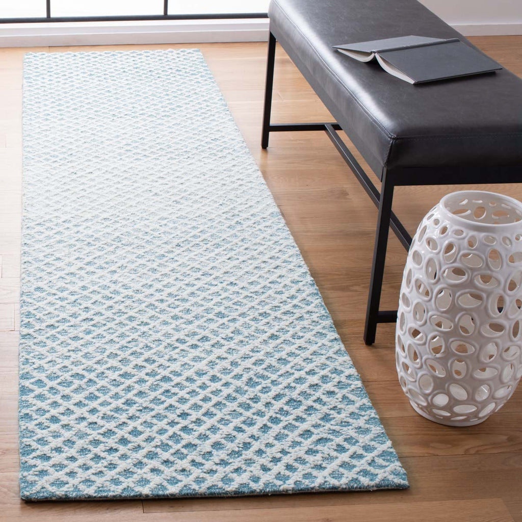 Safavieh Micro-Loop 353 Rug, MLP353