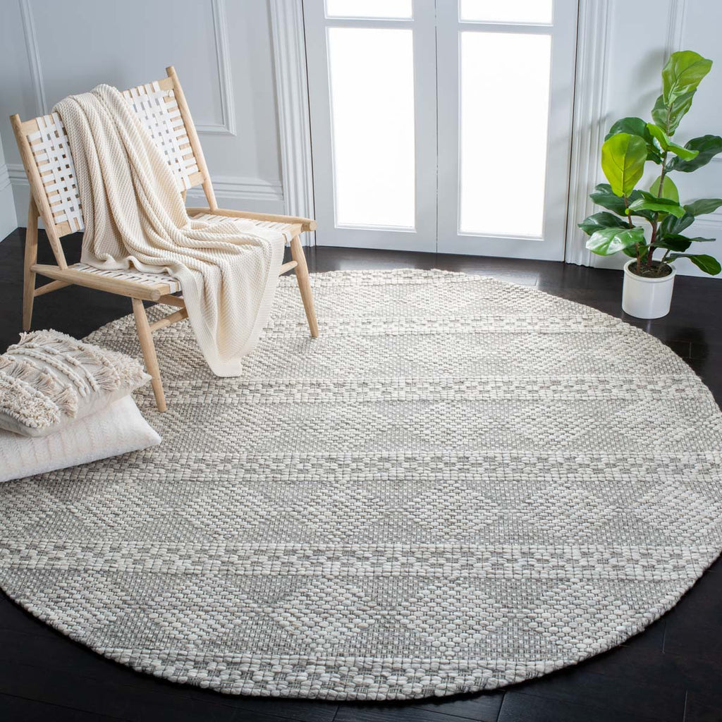 Safavieh Marbella 552 Rug, MRB552