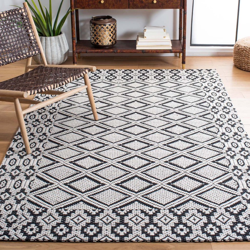 Safavieh Marbella 951 Rug, MRB951