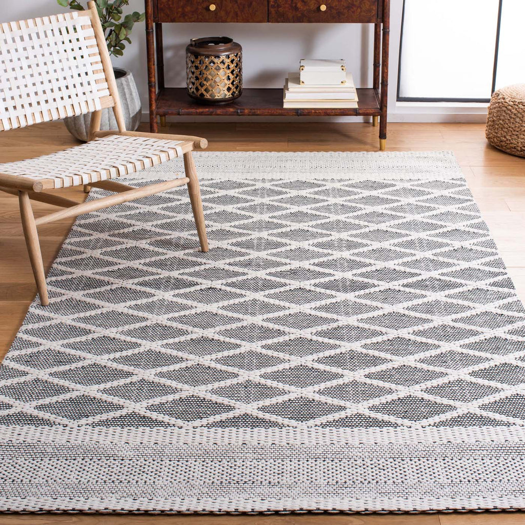 Safavieh Marbella 952 Rug, MRB952