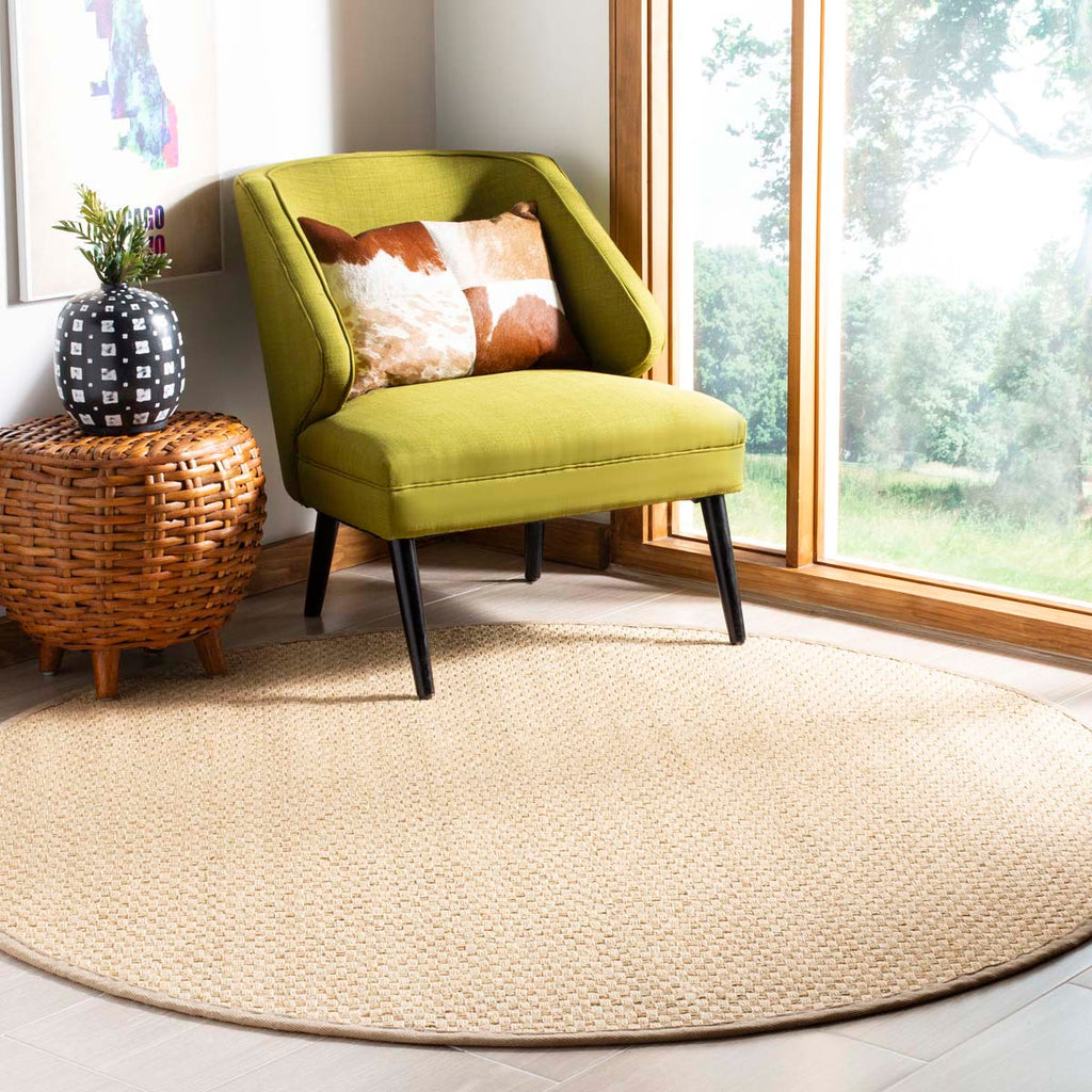 Safavieh Natural Fiber Rug Collection NF156A - Natural / Beige
