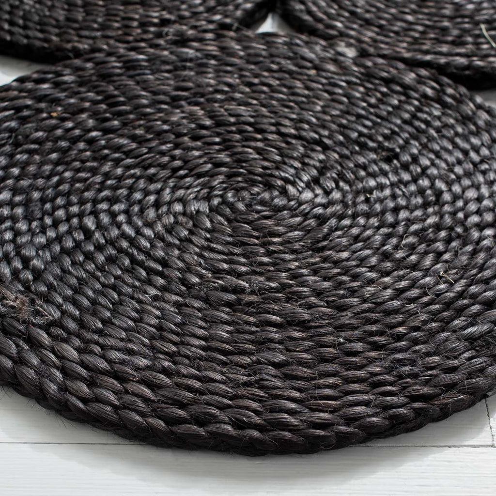 Safavieh Natural Fiber Rug Collection NF363D - Black