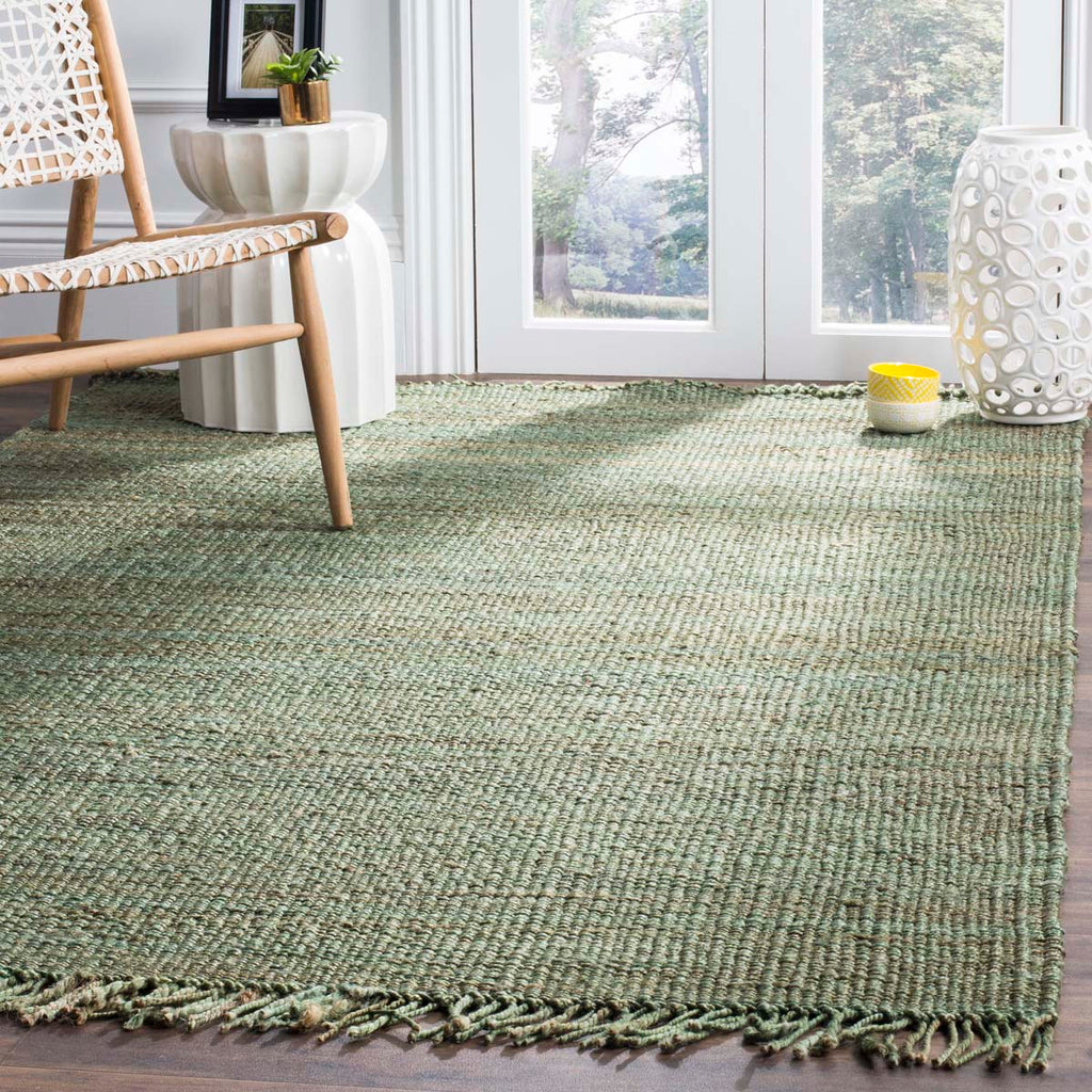 Safavieh Natural Fiber Rug Collection NF368G - Green