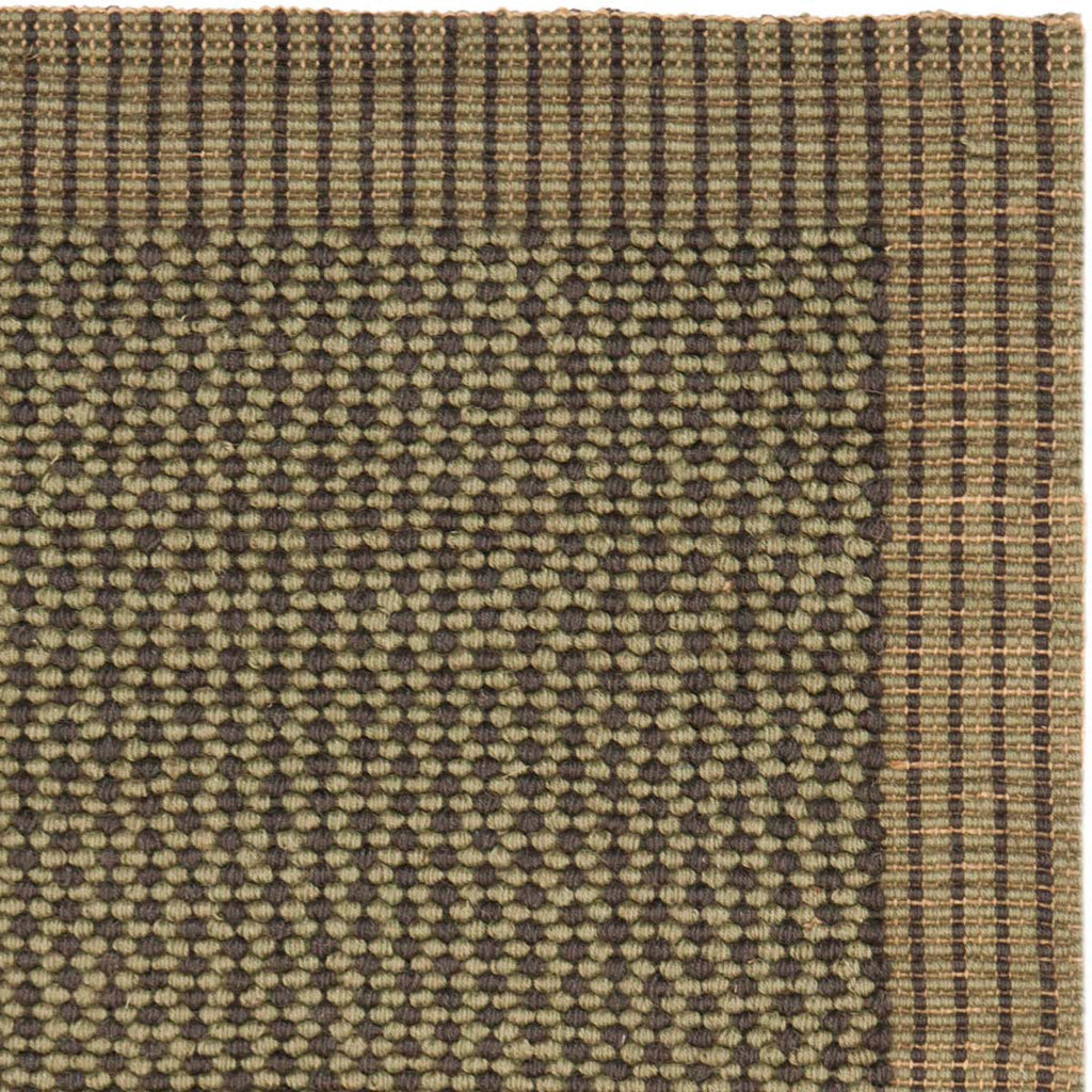 Safavieh Natural Fiber Rug Collection NF451B - Charcoal / Green