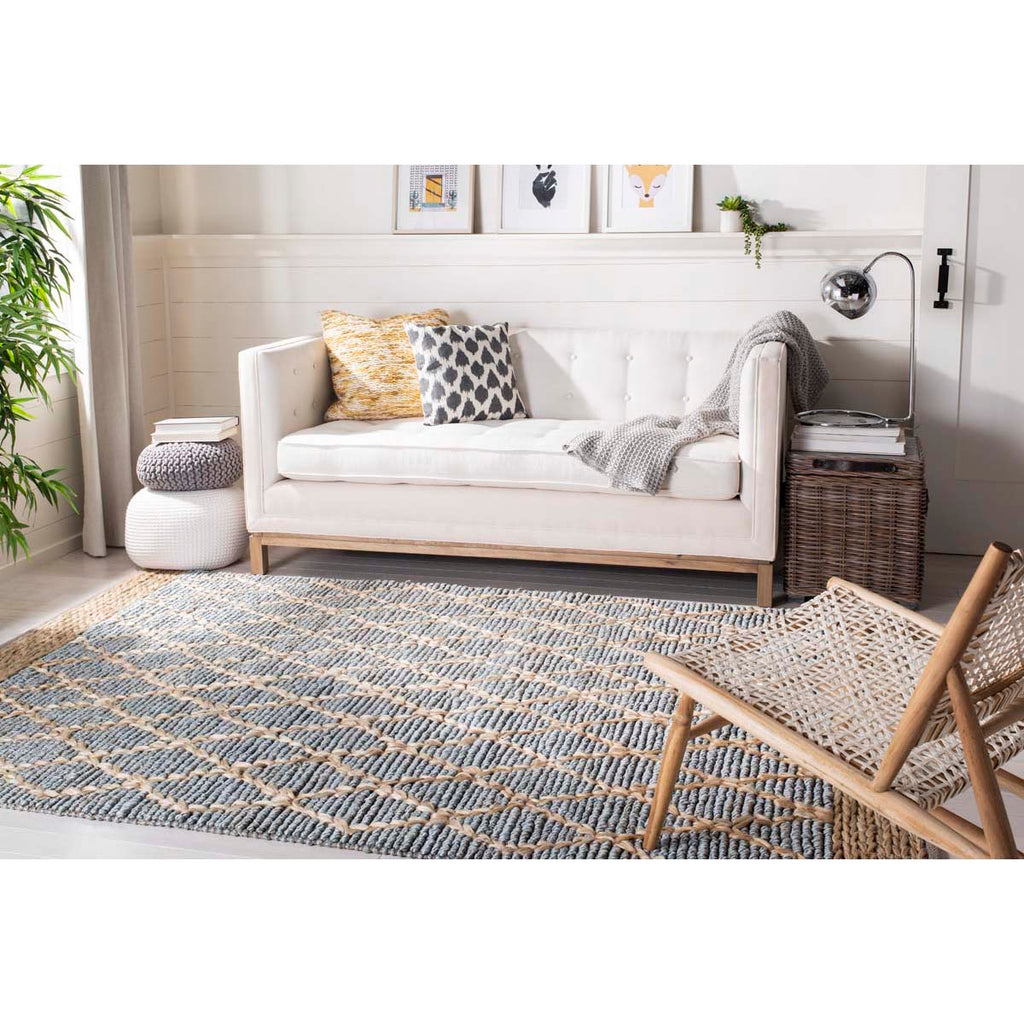 Safavieh Natural Fiber Rug Collection NF951L - Light Blue