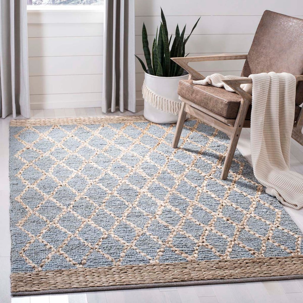 Safavieh Natural Fiber Rug Collection NF951L - Light Blue