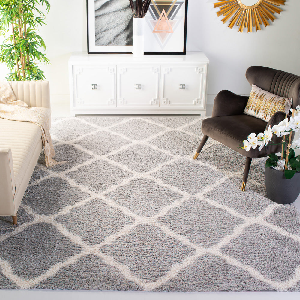 Safavieh Parma Shag 521 Rug, PMA521