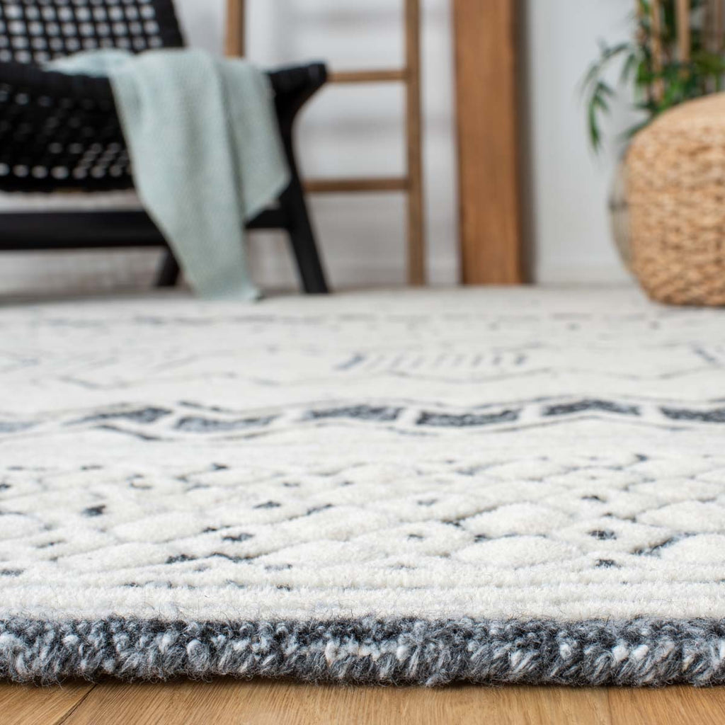 Safavieh Roslyn 802 Rug, ROS802