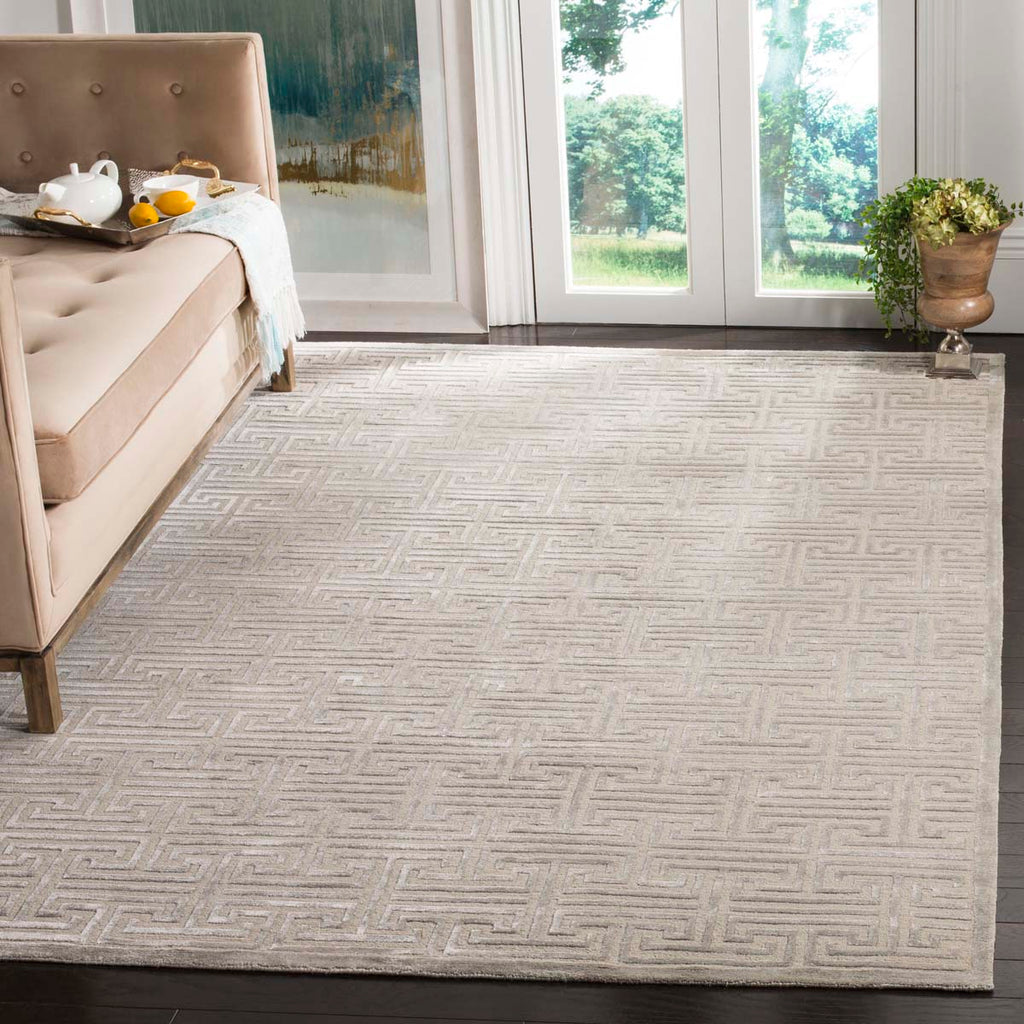 Safavieh Tibetan Rug Collection TB427D - Grey