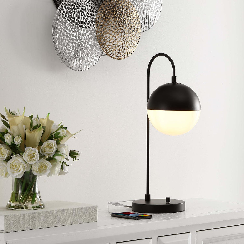 Cappi Table Lamp W/ USB | Safavieh - TBL4040-U - Black