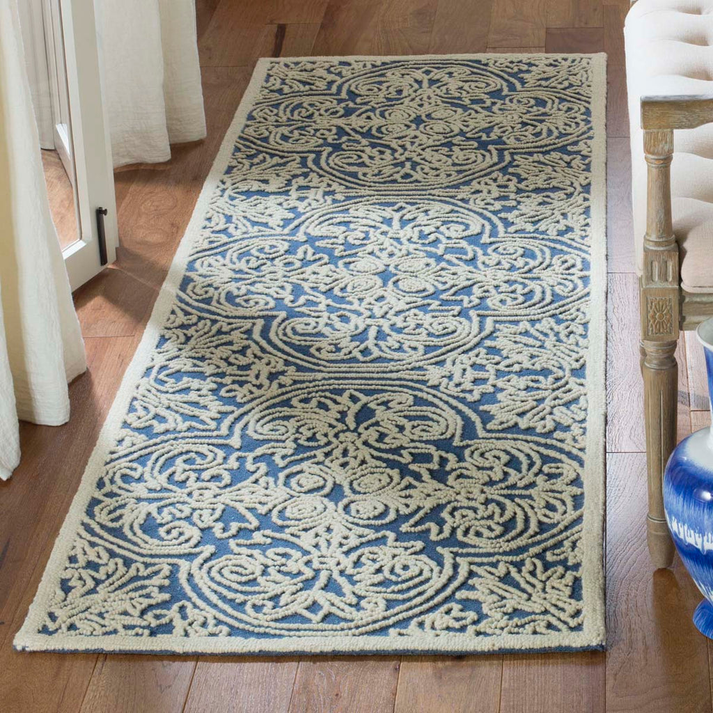 Safavieh Trace 101 Rug, TRC101