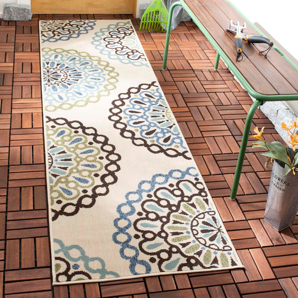 Safavieh Veranda Rug Collection: VER092-0615 - Cream / Blue