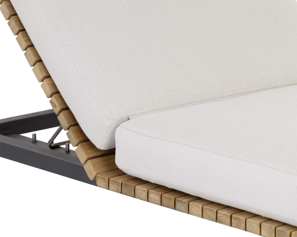 Geneve Lounger - Palazzo Cream | Sunpan Furniture - 109523