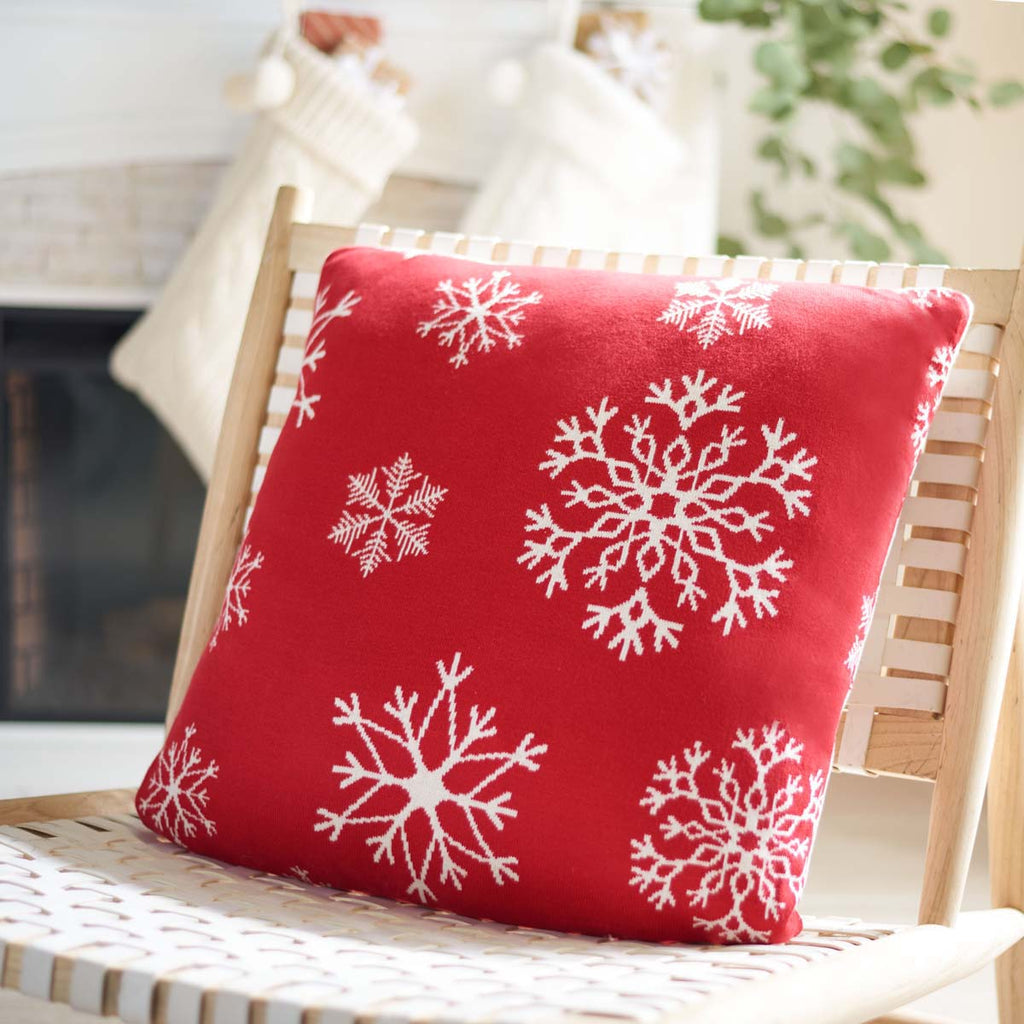 Safavieh Snow Flake Pillow , HOL3003 - Red