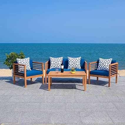 Safavieh alda 4 piece outdoor set with best sale accent pillows