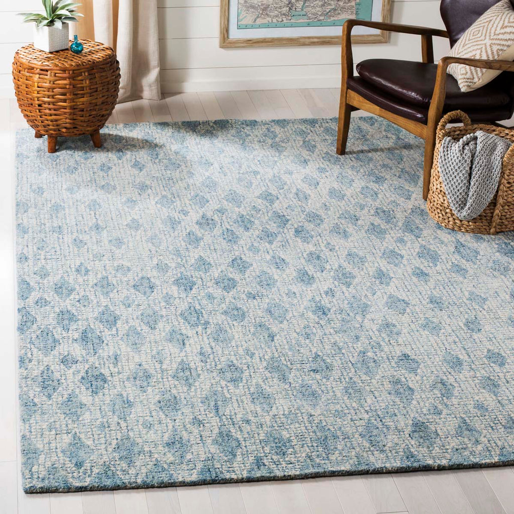 Safavieh Abstract Rug Collection ABT206A - Ivory / Blue