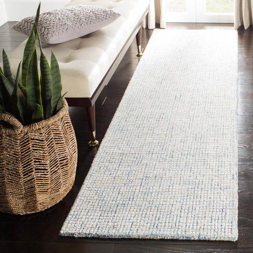 Safavieh Abstract Rug Collection ABT470M - Ivory / Blue