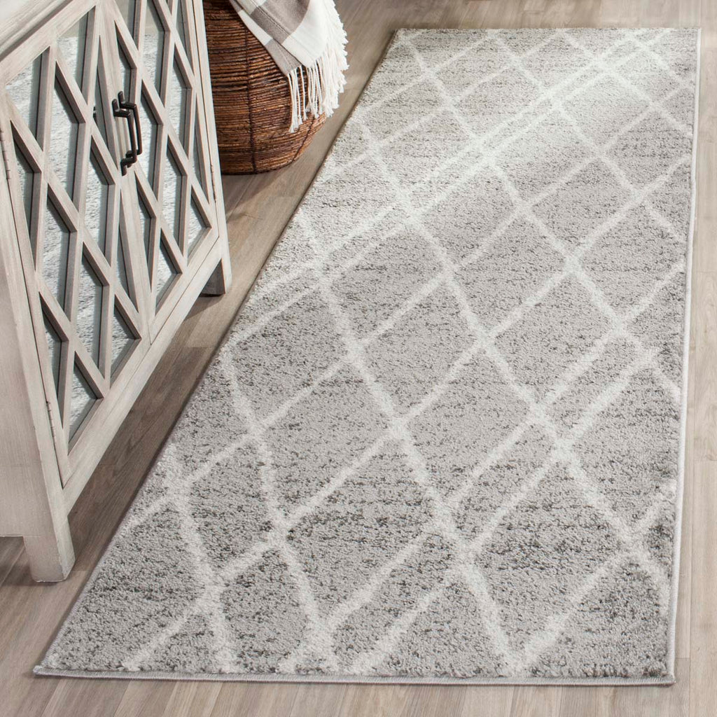 Safavieh Adirondack Rug Collection ADR128B - Ivory / Silver