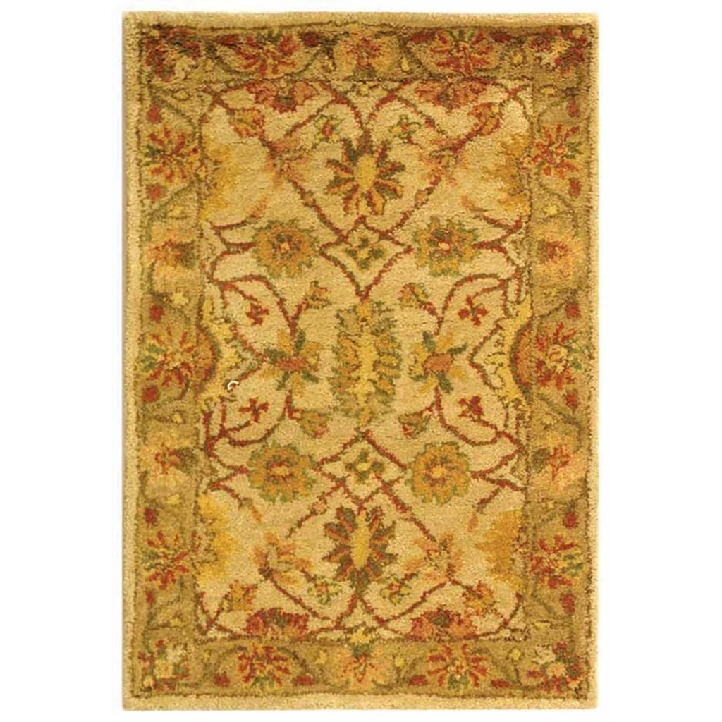 Safavieh Antiquity Rug Collection AT17A - Ivory / Light Green