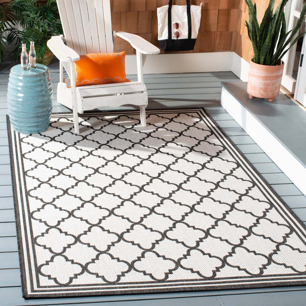 Safavieh Beach House Rug Collection: BHS121A - Light Grey / Charcoal