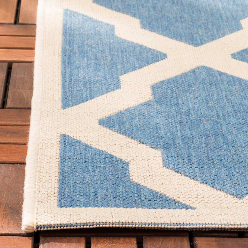 Safavieh Beach House Rug Collection BHS122M - Blue / Creme