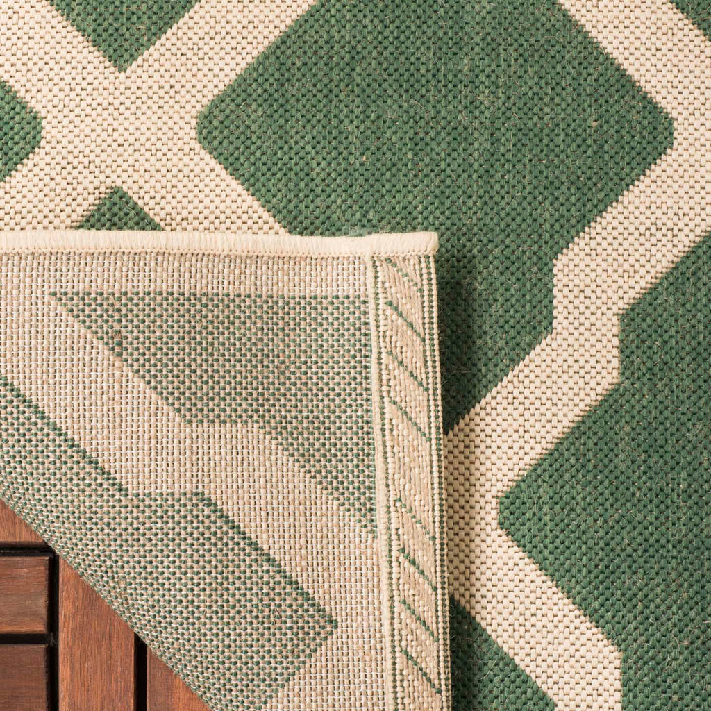 Safavieh Beach House Rug Collection: BHS122Y - Green / Creme